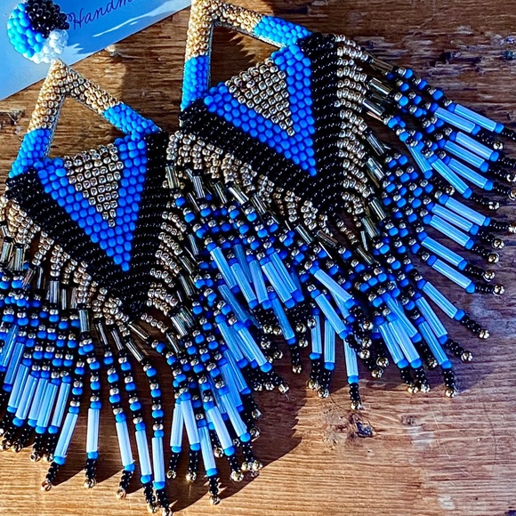 🌺🎉HP🎉🌺 NWT Deepa Gurnani Luxe Beaded Diamond Chandeliers - Picture 10 of 16